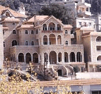 A Hotel in Jizzine